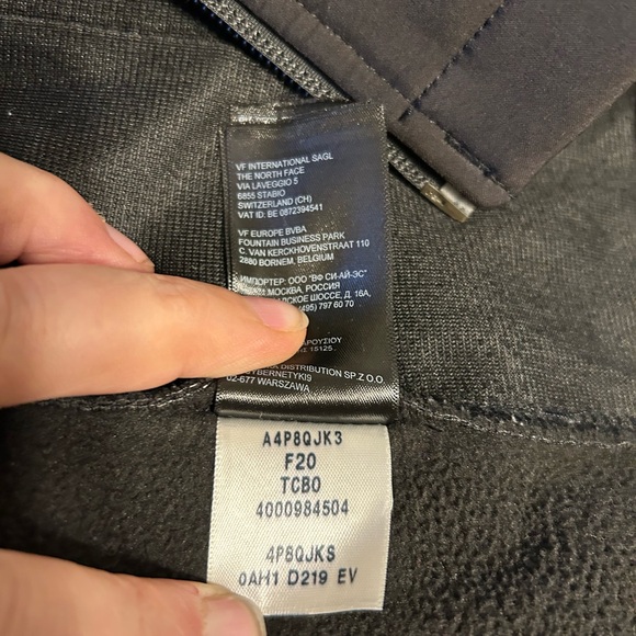 The North Face black mens size large vest - Picture 4 of 5